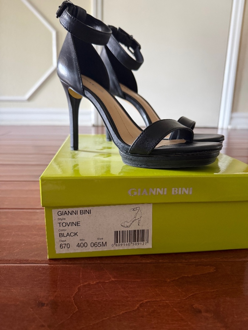 Gianni Bini women’s shoes